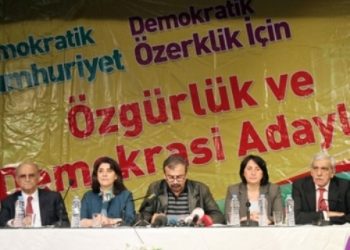 AKP Telaş İçinde