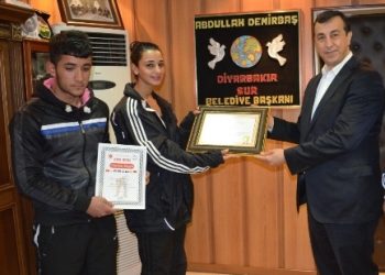 Kürt Genci Berivan Ay, Uluslararası Akdeniz Kick Boks Şampiyonu