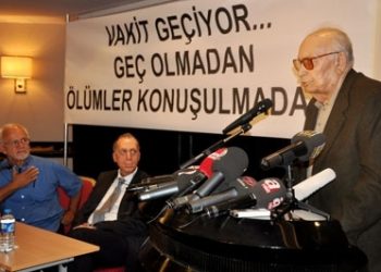 Aydınlardan Dünyaya Çağrı