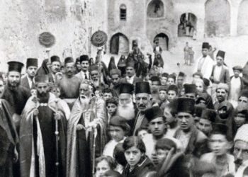 Direnen Üstün İnsan