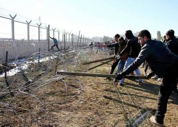 Dema mijar dibin  Kurd û Kurdistan çima herkes çav, ziman, guhê xwe digre?
