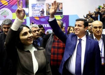Zorbalar-diktalar yıkılacak, Ortadoğu Kürtlerle demokratikleşecek