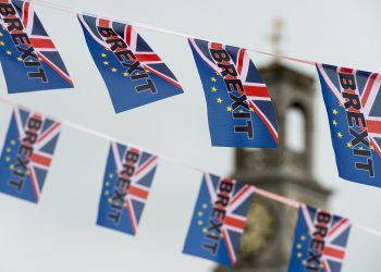 Brexit’ten sonra askerileşmeye tam gaz