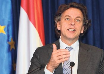 Hollanda Dışişleri Bakanı: Neden bizi yaptırımla tehdit ettiklerini anlamıyorum