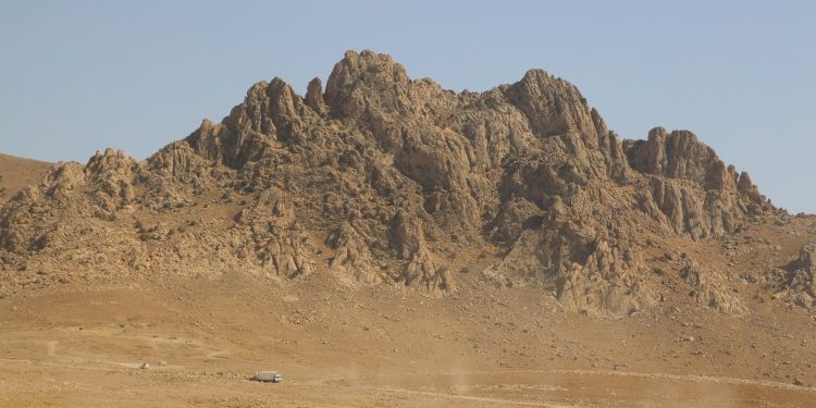‘Irak savaş uçakları Şengal’deki PKK mevzilerini bombaladı’ haberine yalanlama