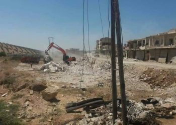 Dewleta tirk malên gundê Qestelê Miqdêd ji binî ve xira dikin