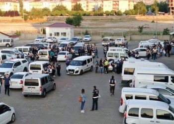 İktidar Eliyle Meşrulaştırılan Fuhuş ve Çetecilik