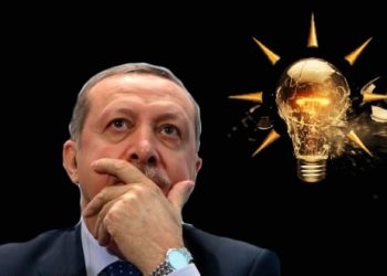 İçten Çöken AKP ve Derin Devlet Darbesi