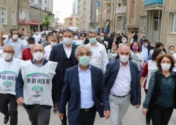 Türkiye’yi HDP’nin Barış ve Demokrasi Mücadelesi Kurtarır