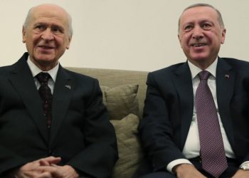 FAŞÎZMA AKP-MHP’Ê HER KU ÊRIŞ DIKE DADIÇIKE