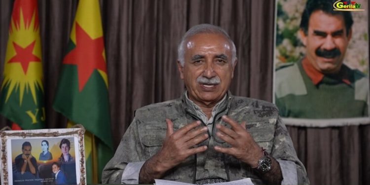 Karayilan: Divê Rêber Apo Azad Bibe û Hebûna Gelê Kurd Zagonî Bibe